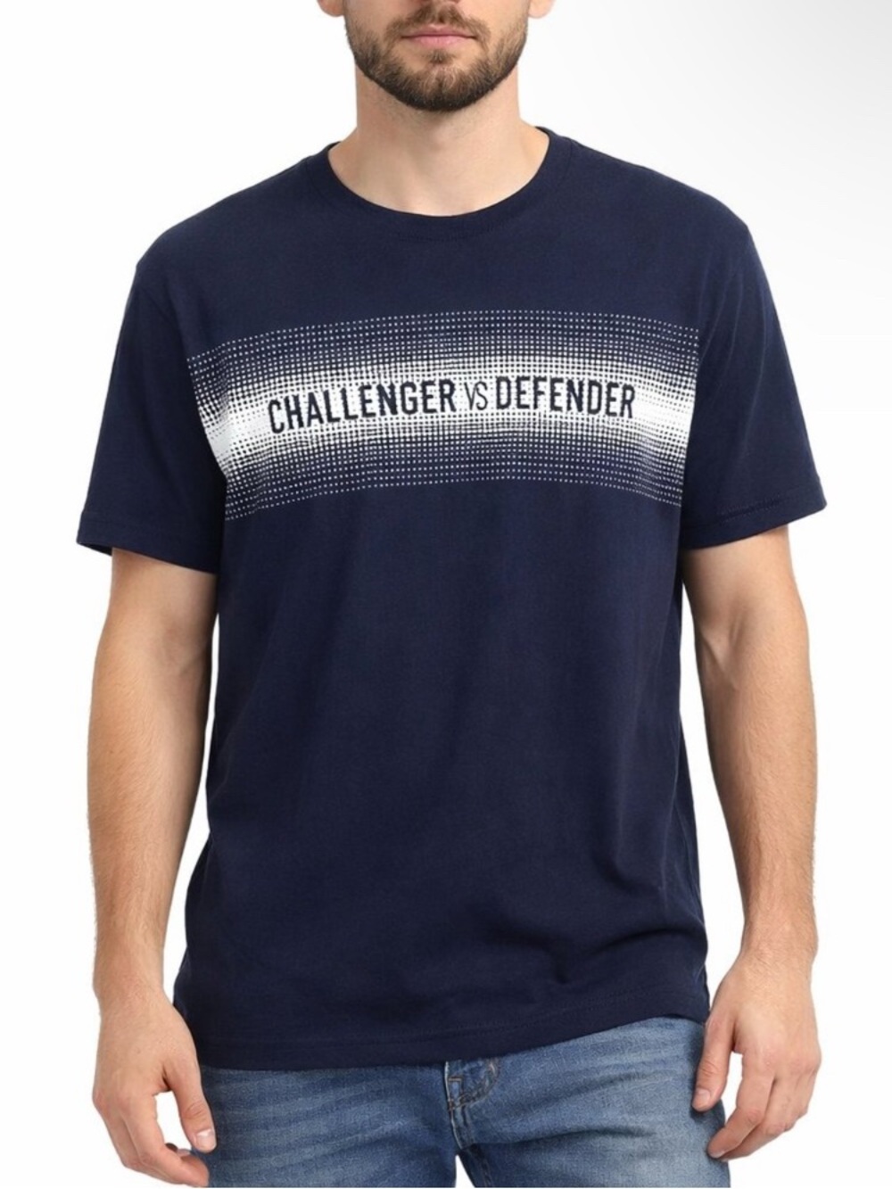Prada x North Sails Challenger Vs Defender
Graphic Tee Navy Blue Size XL BNWT